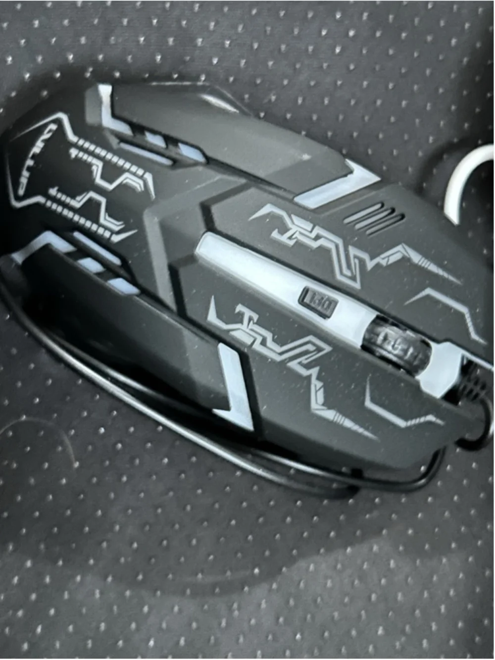 LVLUP 2 in 1 Gaming set Headset (w/foldable mic) and Mouse (w/DFI Switch)
